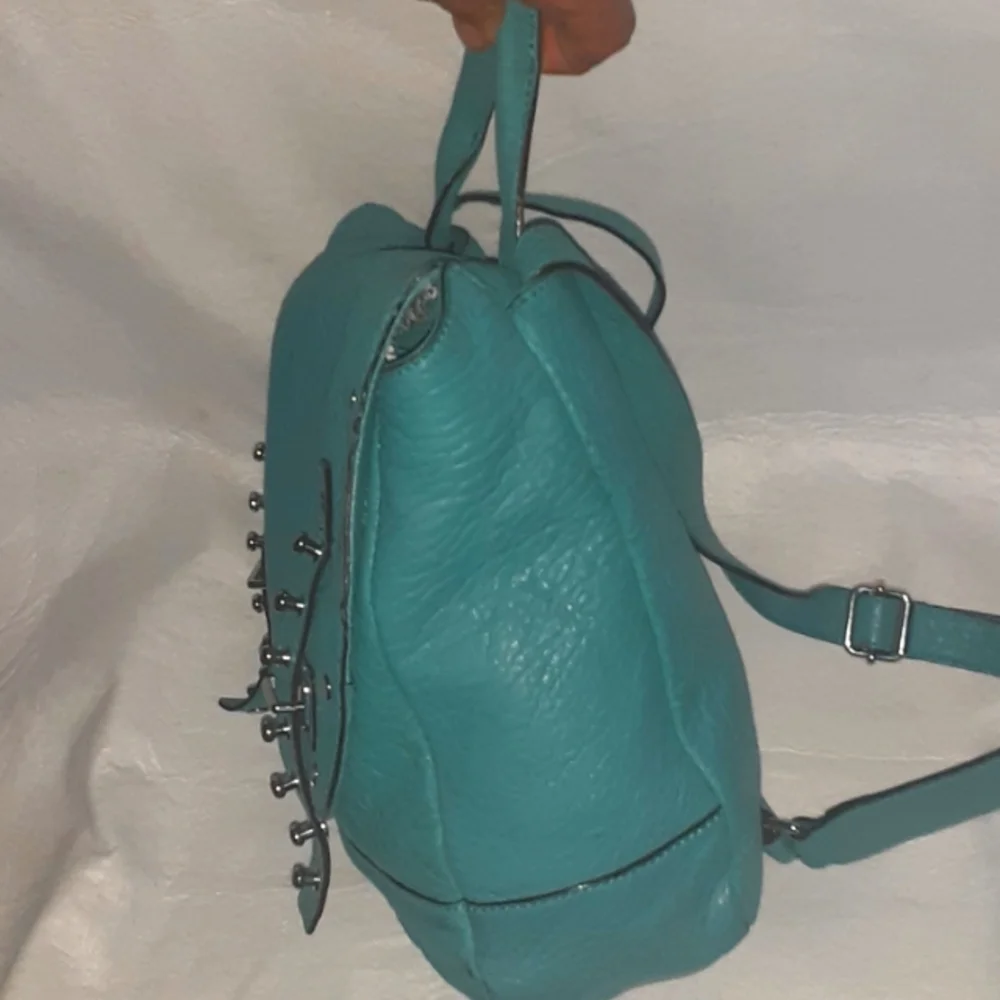 Rebecca Minkoff turquoise large pebbled leather crossbody bag. - Picture 6 of 12